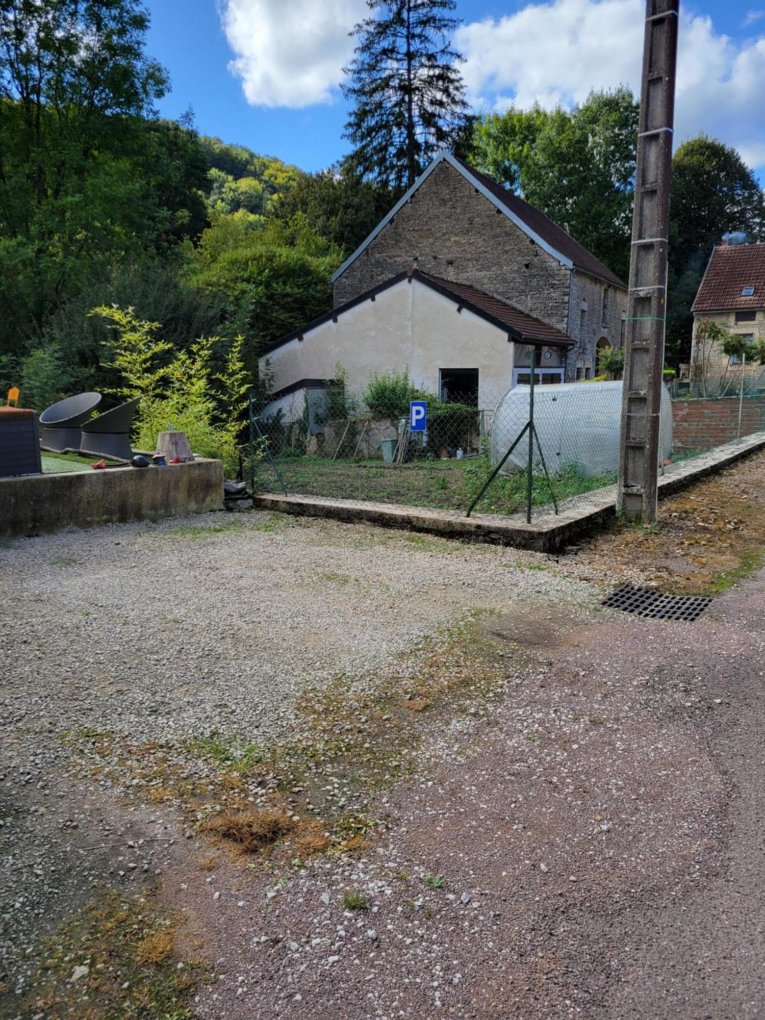 Luxury tent La Casa Du Vau Bussy-le-Grand